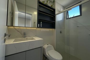 Apartamento &agrave; venda - 99m&sup2; - Meia Praia