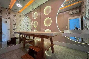 Apartamento &agrave; venda - 197m&sup2; - Centro