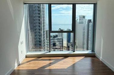 Apartamento &agrave; venda - 165m&sup2; - Centro