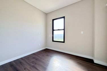 Casa &agrave; venda - 411m&sup2; - Centro