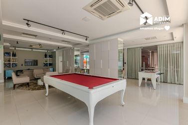 Apartamento para alugar - 128m&sup2; - Centro