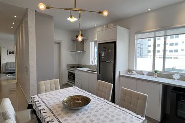 Apartamento &agrave; venda - Meia Praia