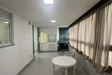 Apartamento para alugar - 130m&sup2; - Meia Praia