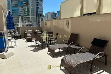Apartamento &agrave; venda - 213m&sup2; - Meia Praia