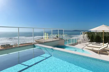 Apartamento &agrave; venda - 186m&sup2; - Meia Praia