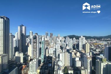 Apartamento para alugar - 125m&sup2; - Centro