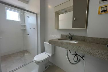 Apartamento &agrave; venda - 228m&sup2; - Meia Praia