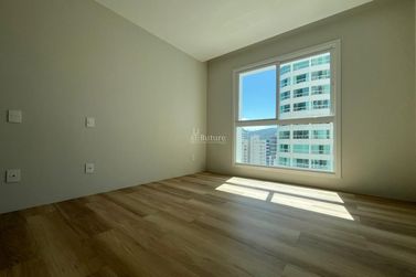 Apartamento &agrave; venda - 151m&sup2; - Pioneiros