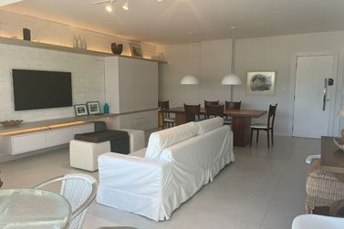 Apartamento para alugar - 125m&sup2; - Centro