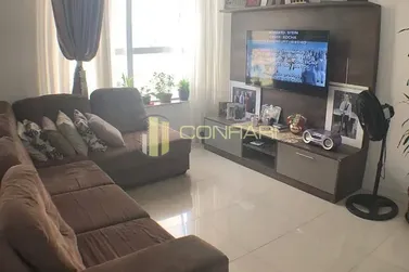 Apartamento &agrave; venda - 118m&sup2; - Meia Praia