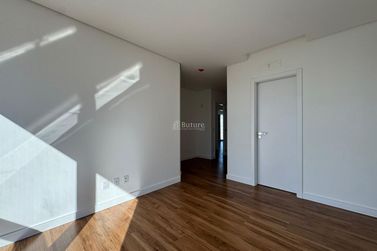 Apartamento &agrave; venda - 171m&sup2; - Centro
