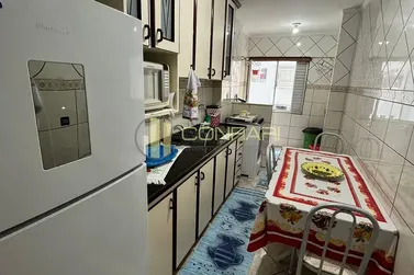 Apartamento para alugar - 115m&sup2; - meia praia