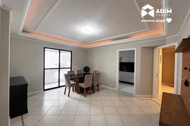 Apartamento para alugar - 101m&sup2; - Centro