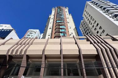 Apartamento &agrave; venda - 115m&sup2; - Centro