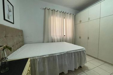 Apartamento &agrave; venda - 121m&sup2; - Meia Praia