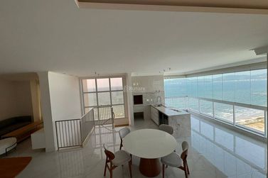 Apartamento &agrave; venda - Meia Praia