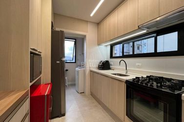 Apartamento &agrave; venda - Meia Praia