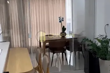 Apartamento para alugar - 95m&sup2; - Meia Praia