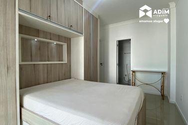 Apartamento para alugar - 125m&sup2; - Centro