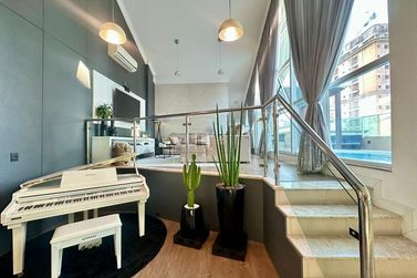 Apartamento &agrave; venda - 415m&sup2; - Meia Praia