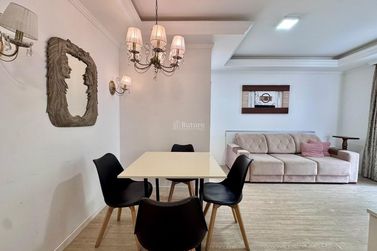 Apartamento &agrave; venda - 163m&sup2; - Centro