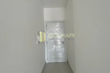 Sala Comercial para alugar - 64m&sup2; - Meia Praia
