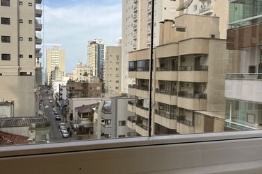 Apartamento &agrave; venda - Meia Praia