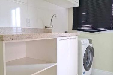 Apartamento para alugar - 133m&sup2; - Meia Praia