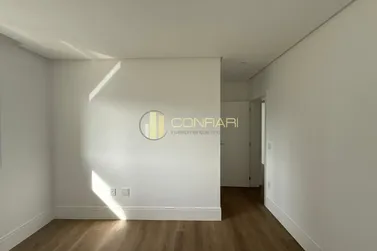 Apartamento &agrave; venda - 161m&sup2; - Centro