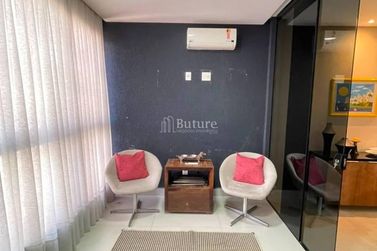 Apartamento &agrave; venda - Meia Praia