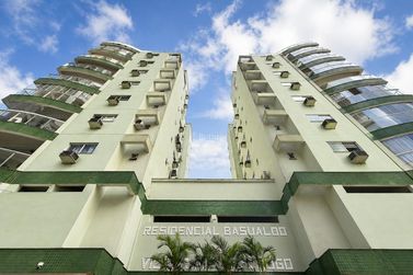 Apartamento &agrave; venda - 86m&sup2; - Centro