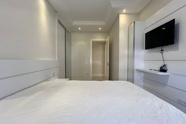 Apartamento &agrave; venda - 132m&sup2; - 