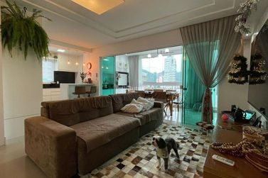 Apartamento &agrave; venda - Centro