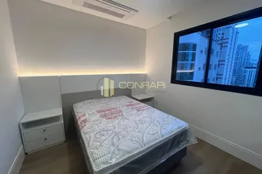 Apartamento para alugar - 187m&sup2; - meia praia