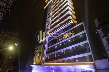 Apartamento &agrave; venda - 100m&sup2; - pereque