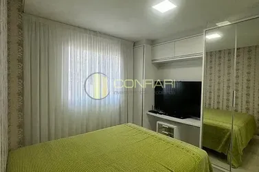Apartamento &agrave; venda - 110m&sup2; - Meia Praia