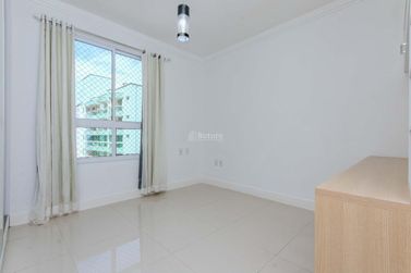 Apartamento &agrave; venda - 270m&sup2; - Meia Praia