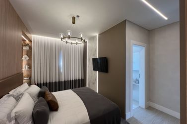 Apartamento &agrave; venda - 206m&sup2; - Meia Praia