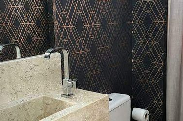 Apartamento para alugar - 110m&sup2; - Meia Praia