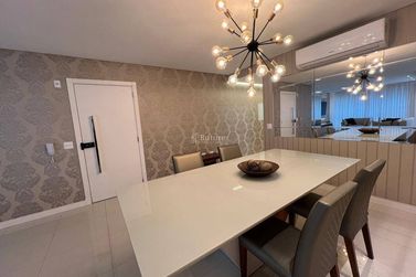 Apartamento para alugar - Meia Praia