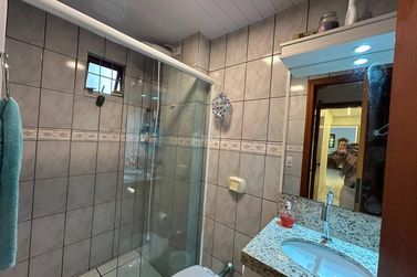 Apartamento &agrave; venda - 147m&sup2; - Meia Praia
