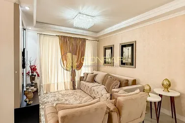 Apartamento &agrave; venda - 1589m&sup2; - meia praia