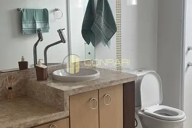 Apartamento &agrave; venda - 212m&sup2; - Meia Praia