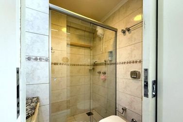 Apartamento &agrave; venda - 102m&sup2; - Centro