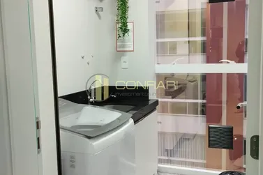 Apartamento &agrave; venda - 101m&sup2; - Meia Praia