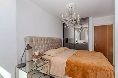 Apartamento &agrave; venda - 180m&sup2; - Centro