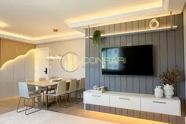 Apartamento &agrave; venda - 129m&sup2; - Meia Praia