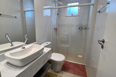 Apartamento &agrave; venda - 128m&sup2; - Meia Praia