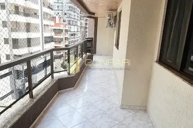 Apartamento &agrave; venda - 117m&sup2; - Meia Praia