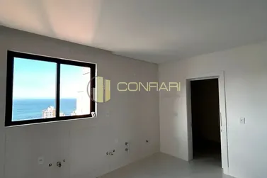 Apartamento &agrave; venda - 206m&sup2; - meia praia